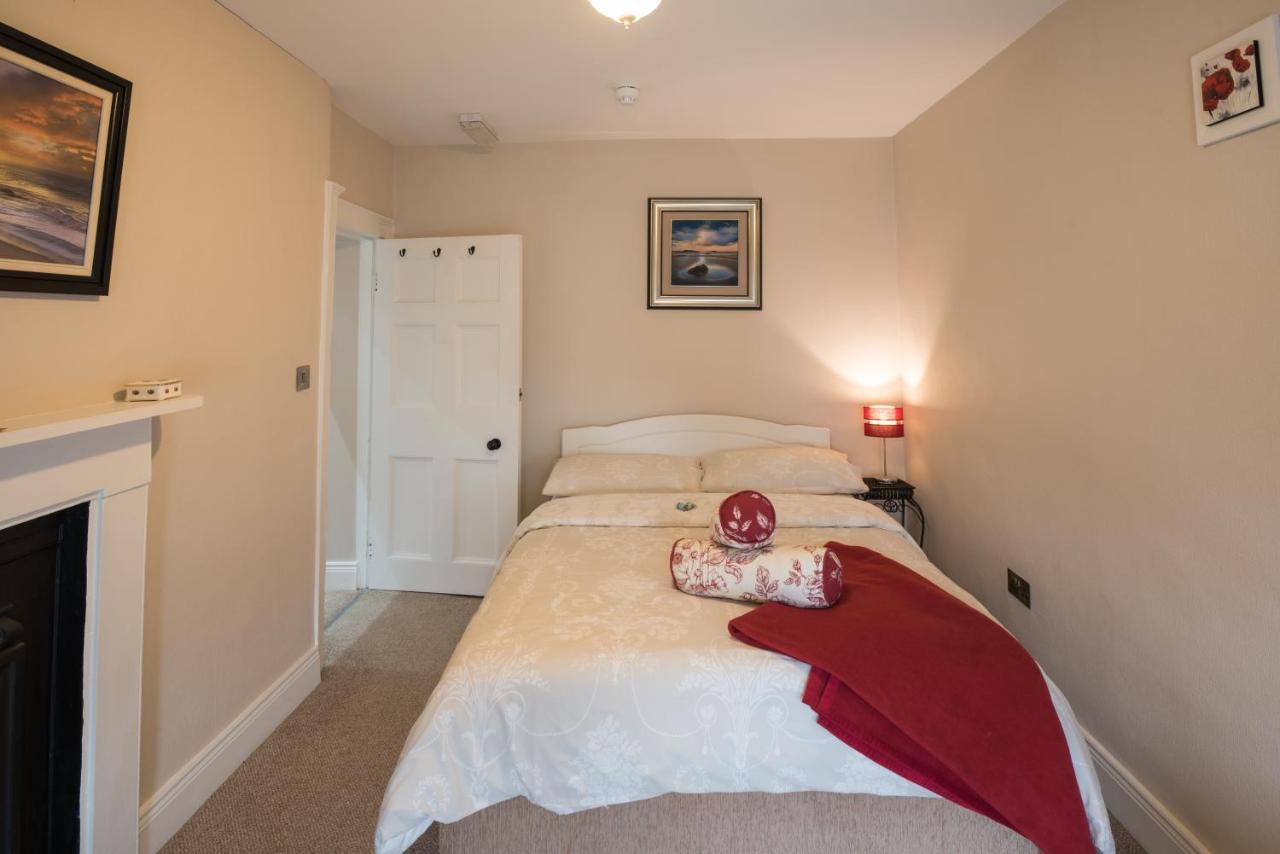 Charming 2-Bed Apartment In Donegal Town Centre Dış mekan fotoğraf