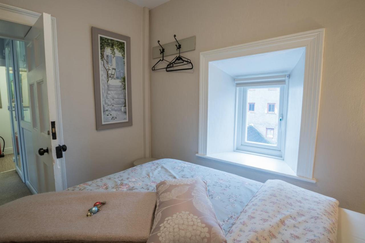 Charming 2-Bed Apartment In Donegal Town Centre Dış mekan fotoğraf