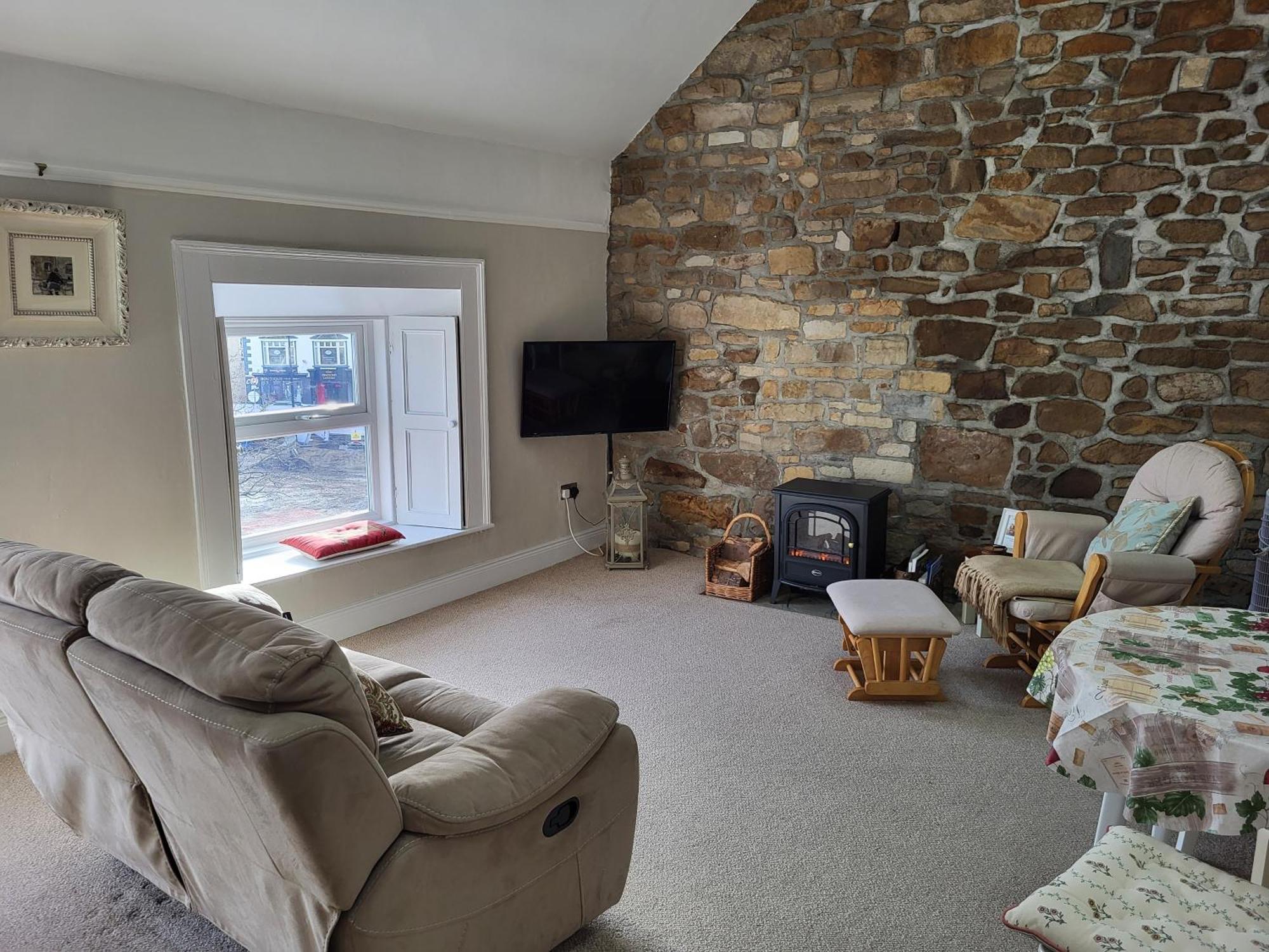 Charming 2-Bed Apartment In Donegal Town Centre Dış mekan fotoğraf