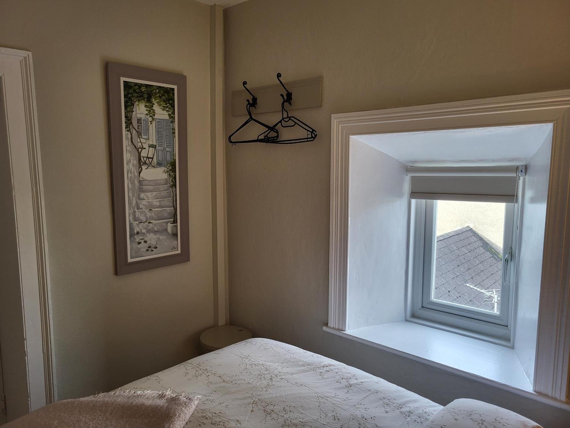Charming 2-Bed Apartment In Donegal Town Centre Dış mekan fotoğraf